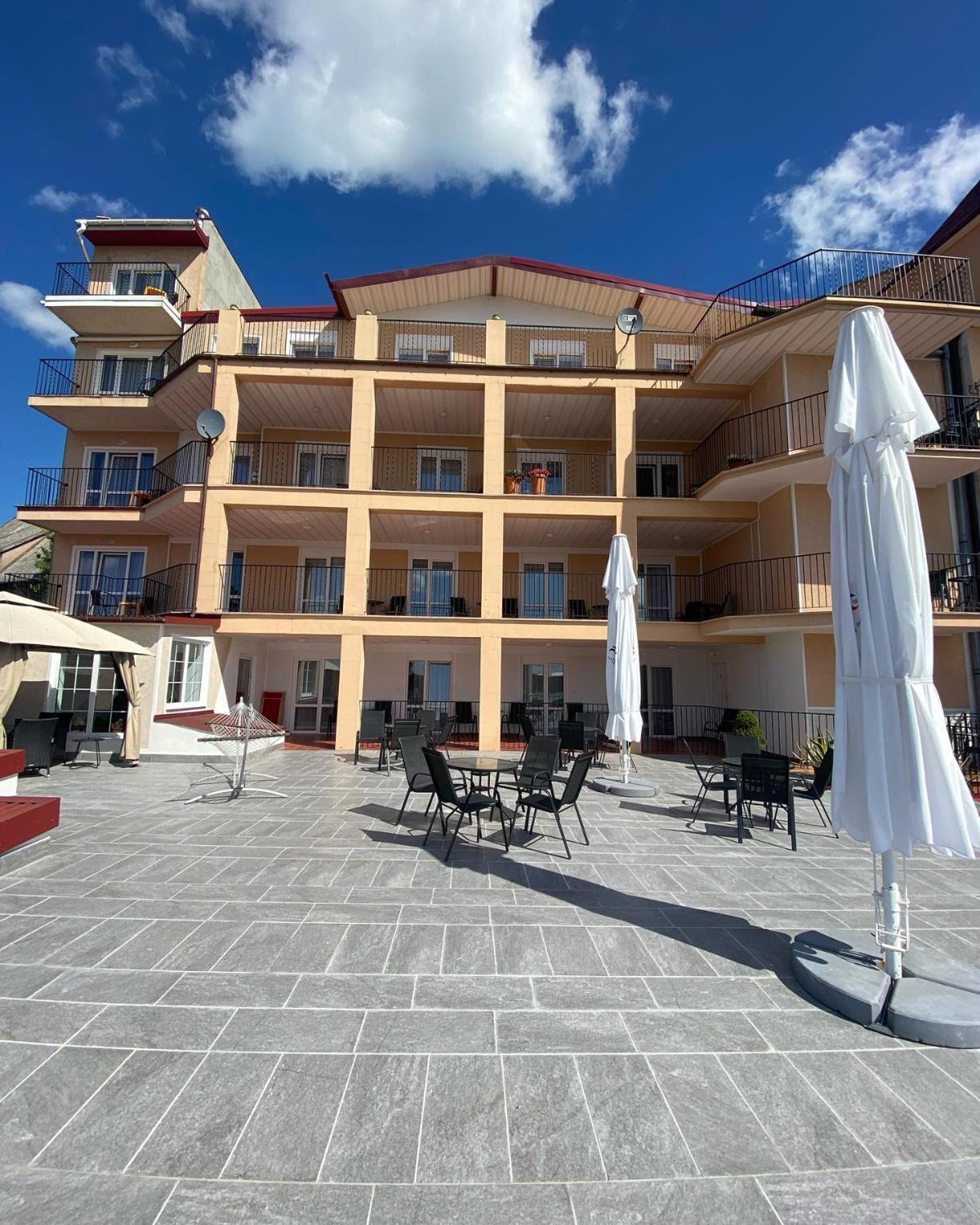 Eva Otel Mrągowo Dış mekan fotoğraf